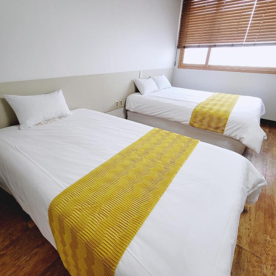 International Hotel Jeju Exterior photo