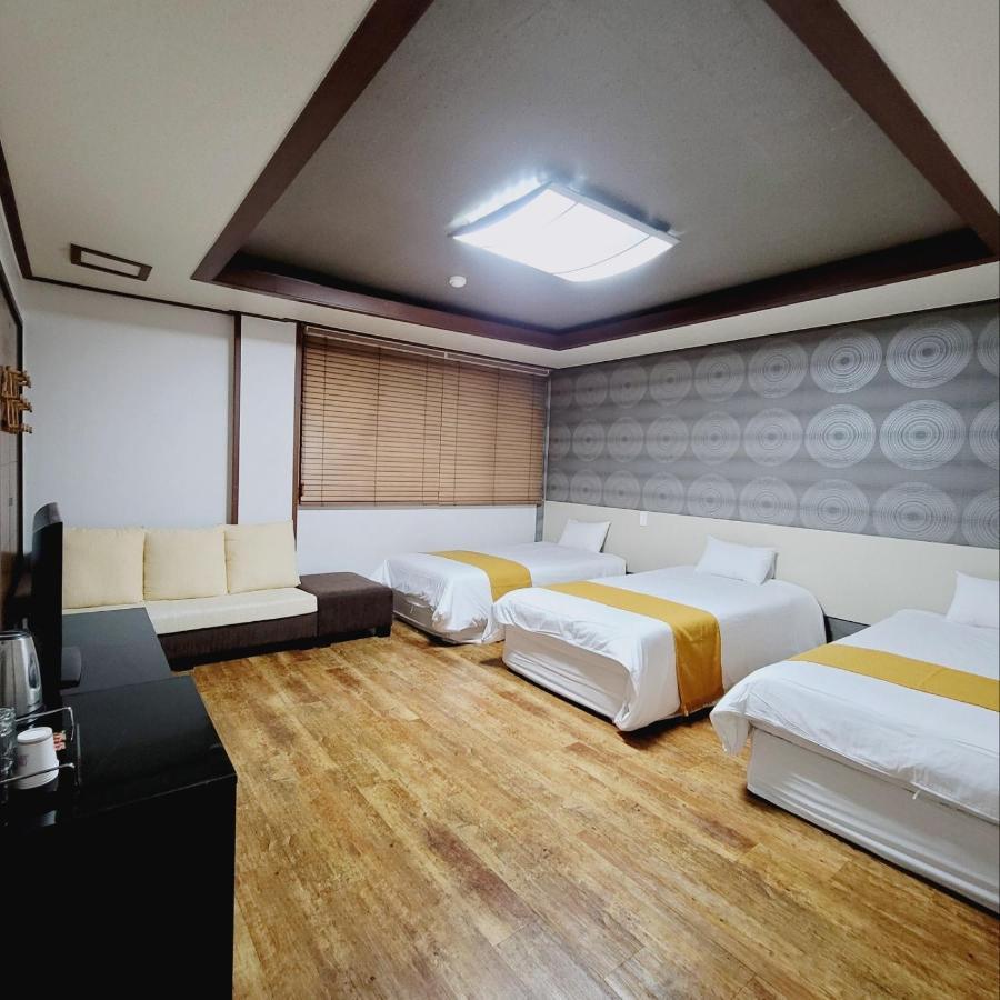 International Hotel Jeju Exterior photo