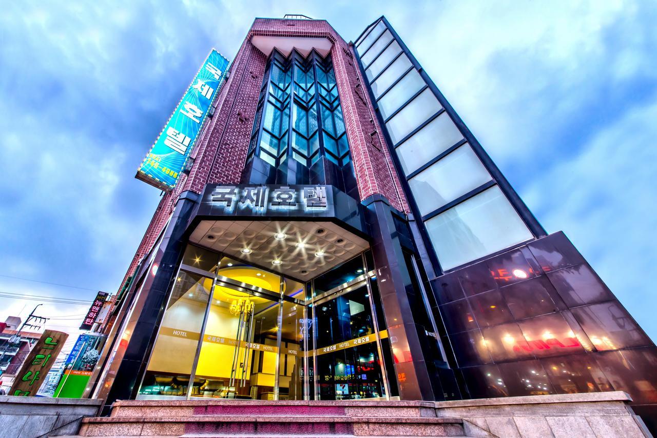 International Hotel Jeju Exterior photo